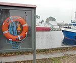 Glābj kanālā ielēkušu sievieti