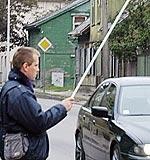 Balto spieķi joprojām neievēro