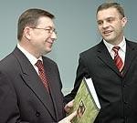 Atklāj “Multibankas” filiāli