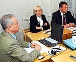 Ko kaķis domā par peļu viedokli?