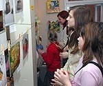 24 zīmējumi sākuši ceļu uz Lidici