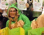 Zīmē grāmatu un tiekas ar rakstnieci Sandru Vensko