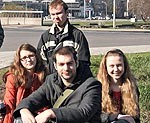 Ar dzejas vārdu – pret balto ķīnieti