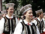 Rīga uzplaukst kā puķu dārzs