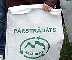 No meža iznes 350 maisus ar gružiem
