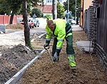 Rekonstruē mazākas nozīmes ielas un krustojumus
