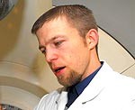 Onkoloģiskajā slimnīcā jauns staru terapeits