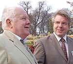 Piensaimnieki izmanto starptautiskos kontaktus