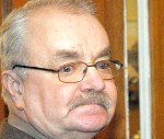 Pirmie muzeja raksti sākas kartona kastē