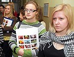 Skolēni seko pa pēdām profesionāļiem