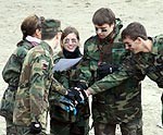Caur spēli izdzīvo Latvijas armijas karavīru gaitas