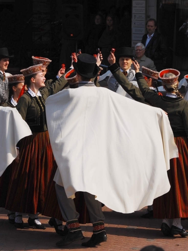Lieldienas