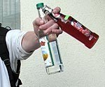 Saeimas komisija atbalsta alkohola tirdzniecības pagarināšanu līdz plkst.23
