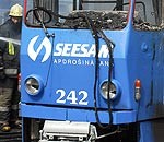 Tramvaja vadītājai uzdāvina apdrošināšanas polisi un kompensāciju