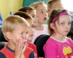 Skolasbērnus izglīto par satiksmes drošību