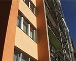 Pārpildīta zāle daudzdzīvokļu māju siltināšanas seminārā