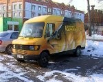 Zivju kūpinātava uz riteņiem gatava darbam