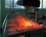 Garāmgājēju vienaldzības dēļ slims vīrietis visu nakti noguļ sniegā