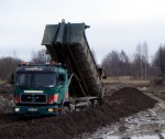 Turpinās Liepājas ostas auto pievadceļa būvniecība