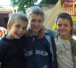 Pestīšanas armija ierīko bērnu laukumu