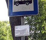 Sabiedriskā transporta kustību saraksti stipri cieš no postītājiem