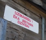 Mēģinās sakārtot bīstamos namus