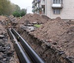 Tranšejas jau aizber
