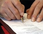 Paraksta līgumu par ostas kuģu satiksmes sistēmas modernizāciju