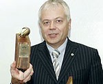 Domei pasniedz Latvijas Brīvo Arodbiedrību Savienības gada balvu