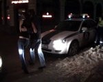 Policistu cīņas ar piektdienas nakts svinētājiem