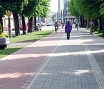 Kārtībniece: Lielākā daļa izprot uz veloceliņa izvietotās zīmes