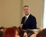Ko iedzīvotāji vēlas redzēt valsts prezidenta krēslā?