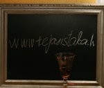 Tējas istabā – greizo spoguļu spēles un Liepājas fotogrāfu izstāde