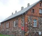 Pāvilostas muzeja šīferi nomainīs māla dakstiņi