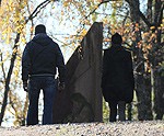 Joprojām nav aizdomās turamo personu nežēlīgajā uzbrukumā