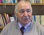 Rūķu pasaku profesors svin apaļu jubileju