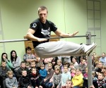 Ielu vingrošana Priekulē kļūst populāra