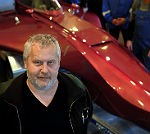 Uldis Atmats vedīs savu kostruēto laivu uz izstādi Maskavā