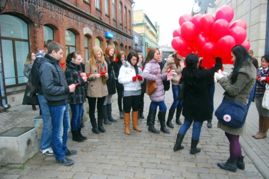 AIDS dienas aktivitātes Liepājā