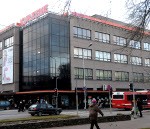 Divi zēni, pagrūžot uz ielas, traumē 10 gadu vecu bērnu