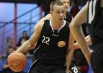 ”Red Sun Buffet” un ”LSSS” turpina savu uzvaru gājienu