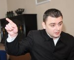 Osipovs Liepājā pie sava nama ielas nosaukumu iecerējis norādīt arī krievu valodā