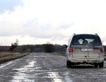 Nīcas pašvaldību aicina pārņemt valsts ceļu