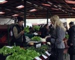 Pētertirgū sākusies pavasara zaļumu sezona