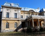 Avārijas situācijas novēršanai Virsnieku saieta namā piešķir 112,5 tūkstošus latu