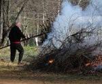 Pirmspensijas vecumā atliek tikai darbs simtlatniekos