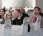 Iepazīstina ar Svētās Trīsvienības katedrāles glābšanas darbiem