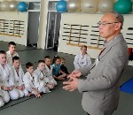 “Konnichiwa!” un “Sajõnara!”