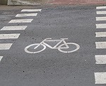 Iemēģinot jauno Brīvības ielas veloceliņu