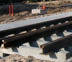 Tukuma ielā uzstādīti pirmie tramvaja sliežu posmi